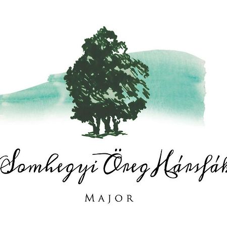 Somhegyi Oereg Harsfak Major Vendeghaz Bed & Breakfast Bakonybel Ngoại thất bức ảnh