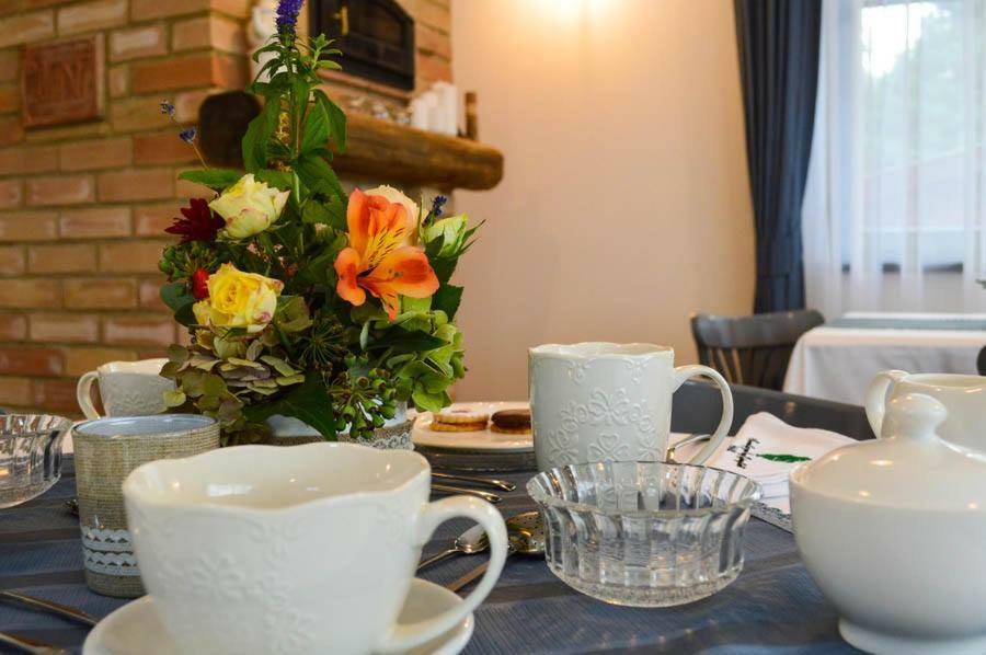 Somhegyi Oereg Harsfak Major Vendeghaz Bed & Breakfast Bakonybel Ngoại thất bức ảnh