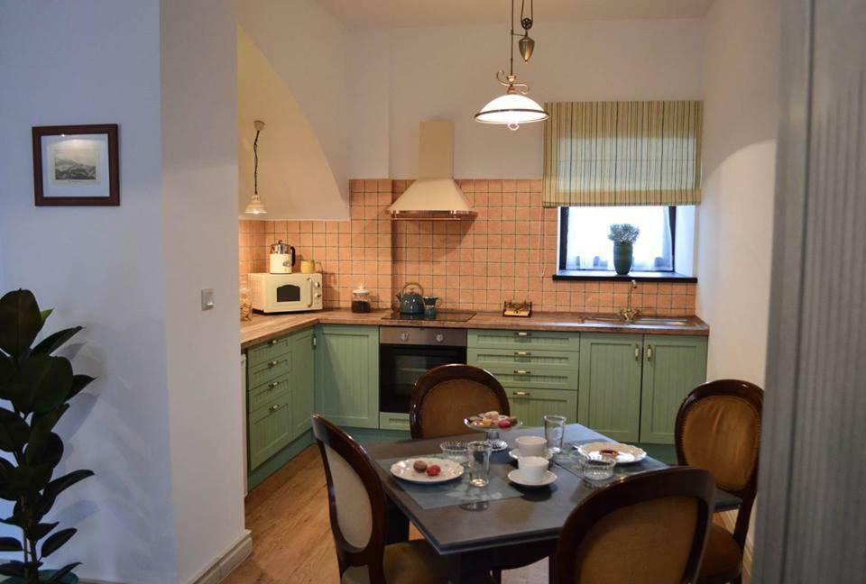 Somhegyi Oereg Harsfak Major Vendeghaz Bed & Breakfast Bakonybel Ngoại thất bức ảnh