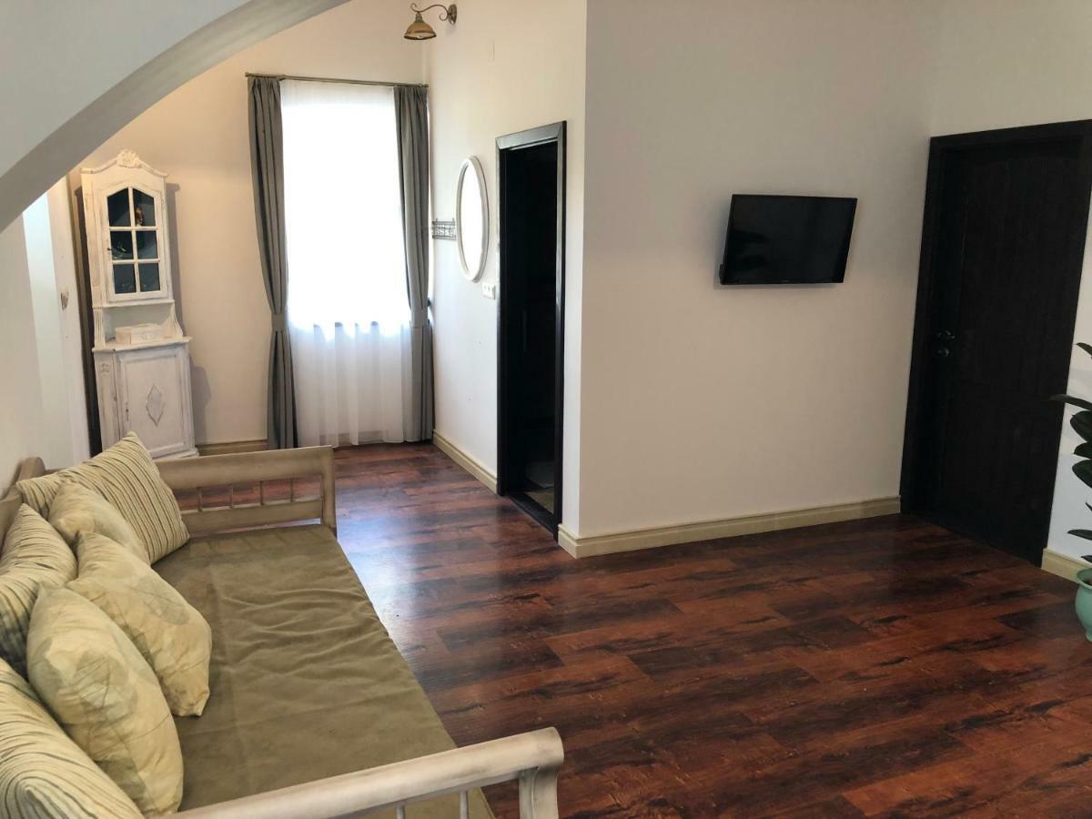 Somhegyi Oereg Harsfak Major Vendeghaz Bed & Breakfast Bakonybel Ngoại thất bức ảnh